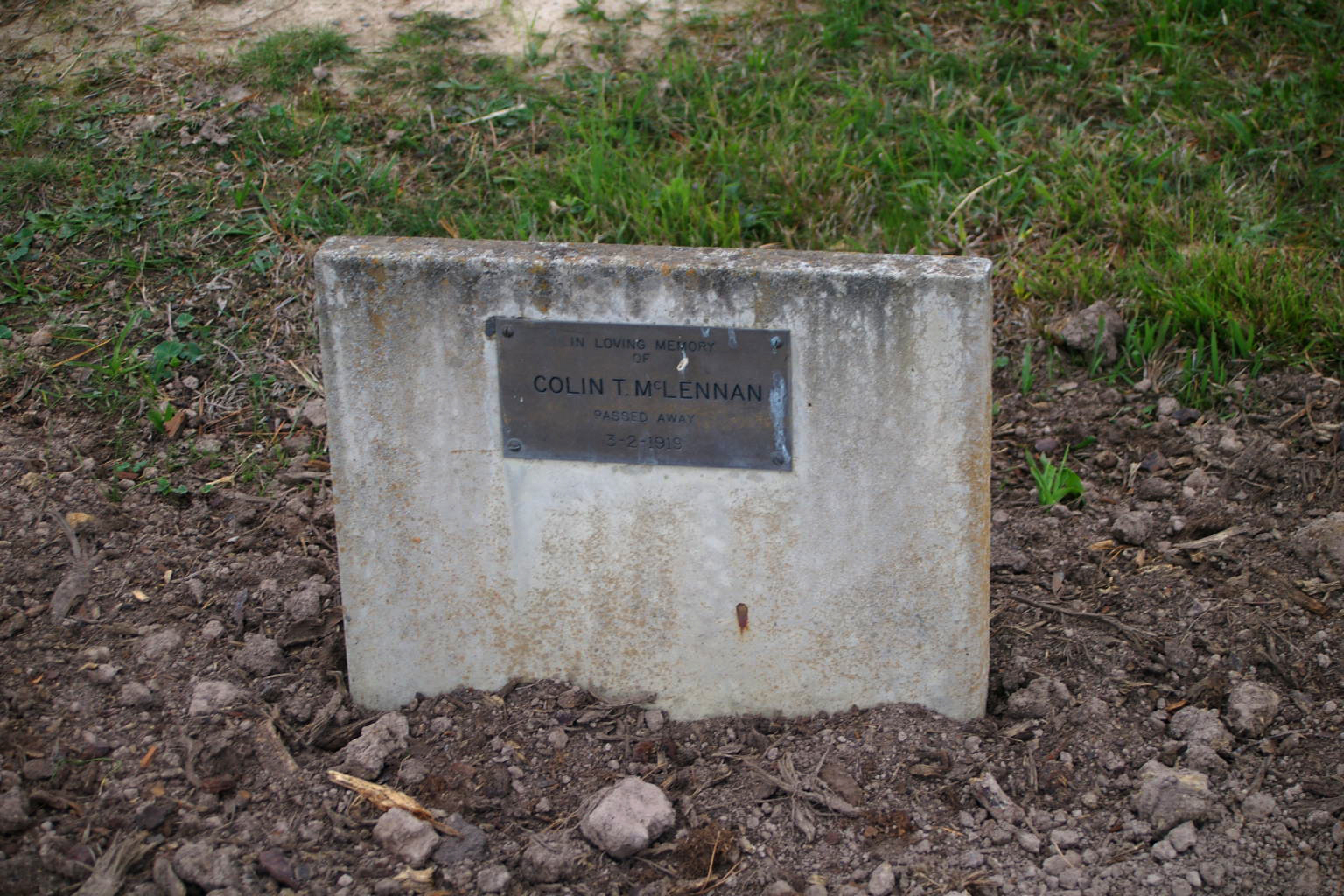 Photo of headstones/Colin T McLennan d 1919 hdstn Yan Yean (Whittlesea) cem